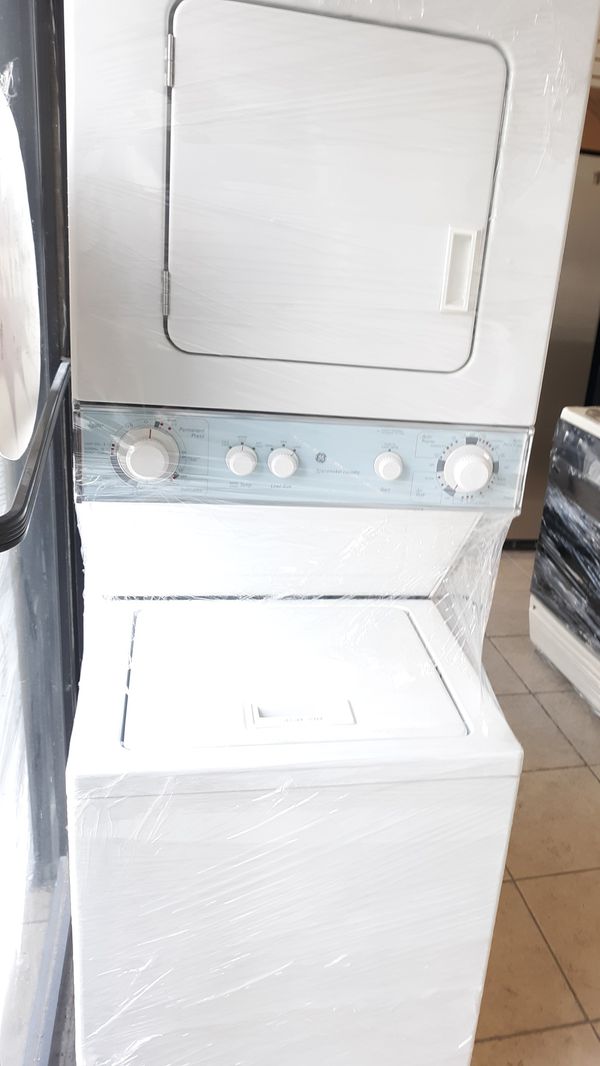 space saver stackable washer and dryer