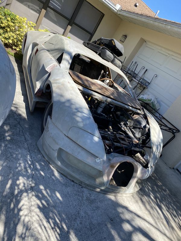 2 Bugatti Veyron kit cars for sale for Sale in Port St. Lucie, FL - OfferUp