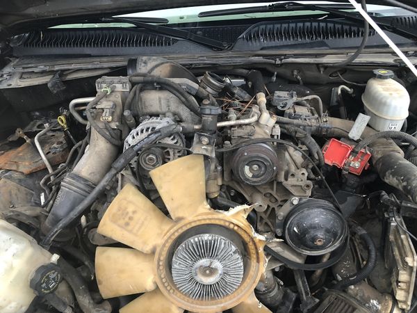 Parting out 06 LBZ DURAMAX Chevy Silverado 2500hd diesel 6.6 motor lbz ...