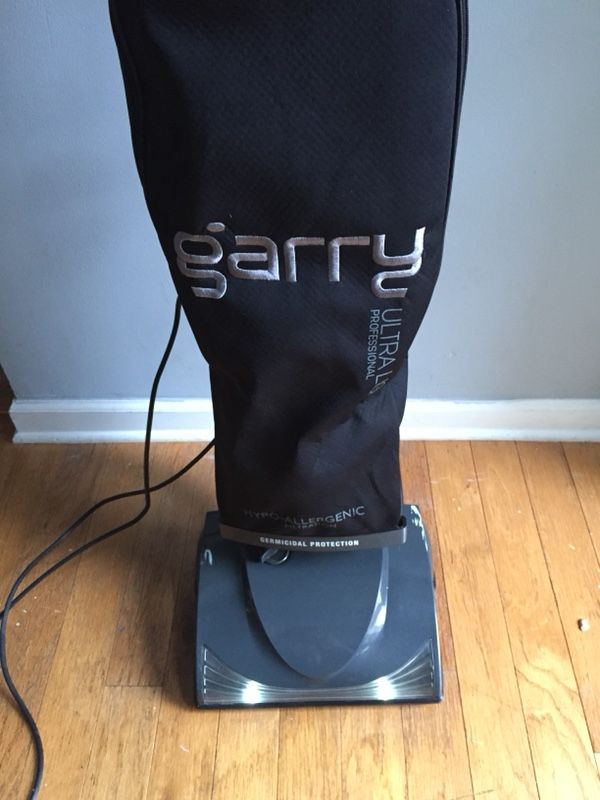 Garry Vacuum Cleaner Ultralight Hypoallergenic for Sale in Mauldin, SC