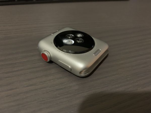 apple watch 3 with cellular and gps