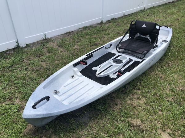 Ascend 10T StandUp Fishing Kayak for Sale in Orlando, FL - OfferUp
