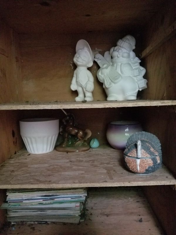 Free ceramic molds and greenware for Sale in Lynnwood, WA OfferUp