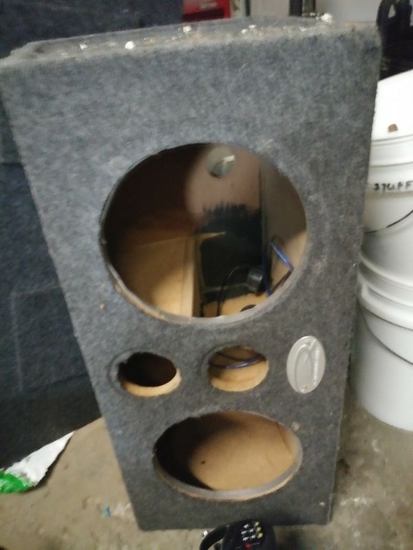 Pair Of Shock Z4 10 Subs 1000 Watts Each Dvc With Box For In 40sold