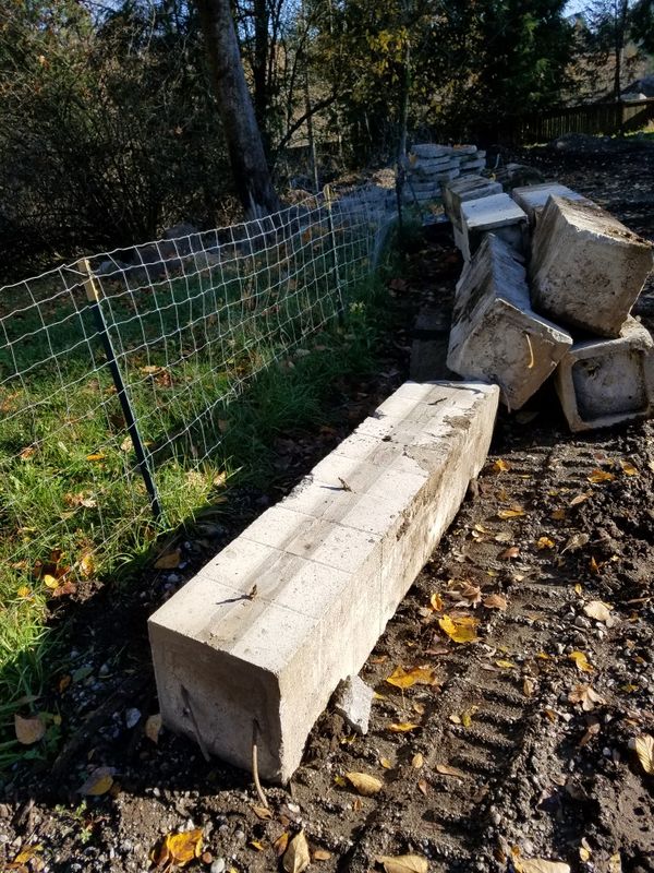 Ecology blocks, retaining wall concrete blocks for Sale in Snohomish