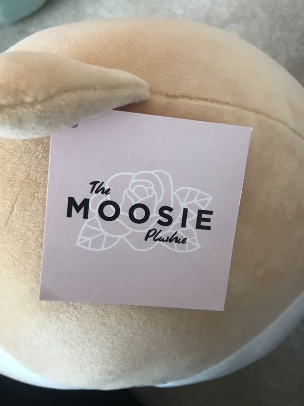 laurdiy plushies