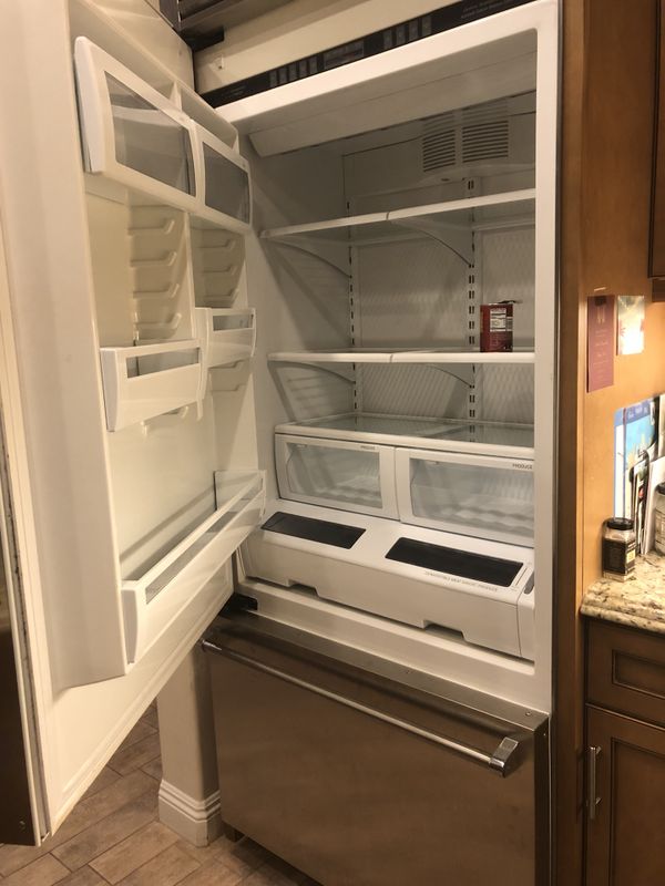 Viking 36” Refrigerator for Sale in Huntington Beach, CA OfferUp