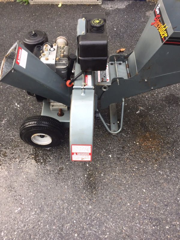 Craftsman 8HP Wood Chipper for Sale in Lebanon, PA OfferUp