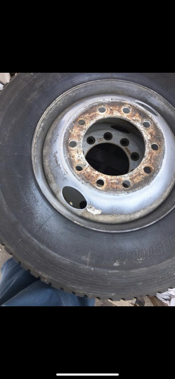 6 semi truck 18 wheeler tires for Sale in Sachse, TX - OfferUp