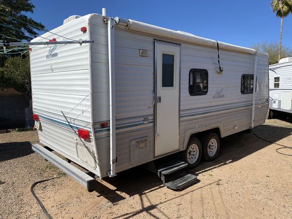 1994 20 Ft Travel Trailer Layton By Skyline For Sale In Tucson, Az 