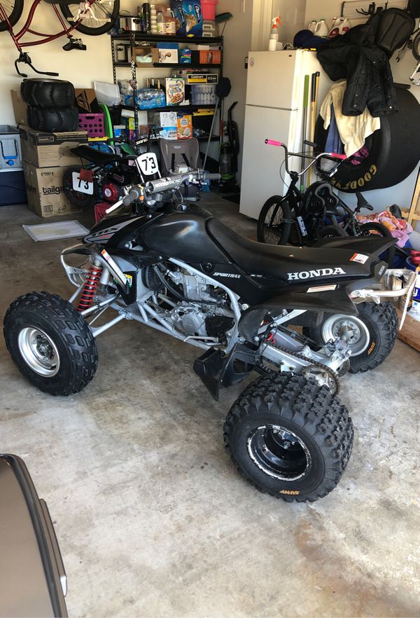 Trade my 2005 Honda trx450r for slightly newer trx400ex for Sale in El
