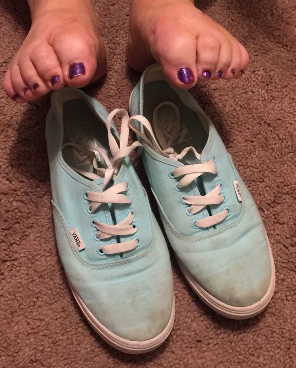 used sneakers for sale near me
