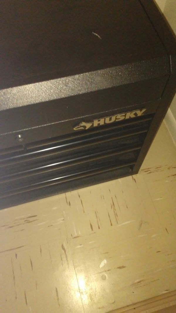 husky top and bottom tool box