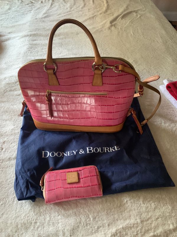 dooney and bourke purse with matching wallet