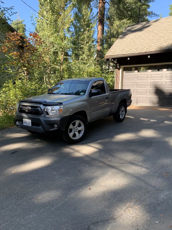 2014 Toyota Tacoma 5 speed manual transmission for Sale in Los Angeles