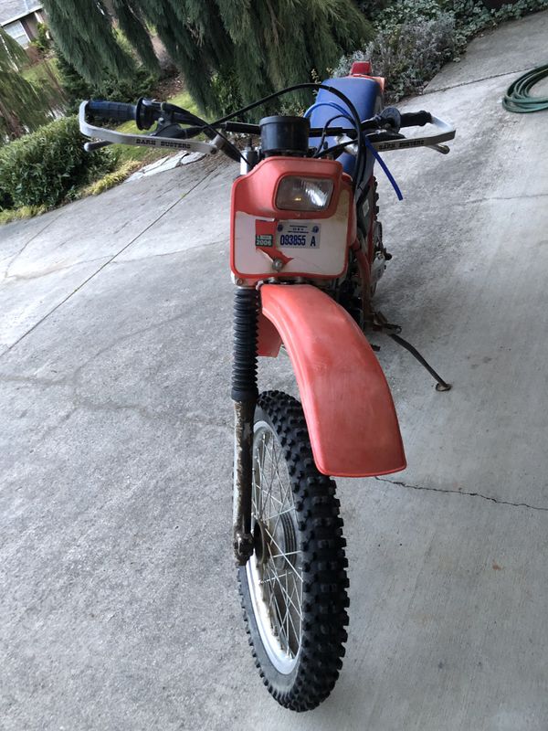 1984 xr200r