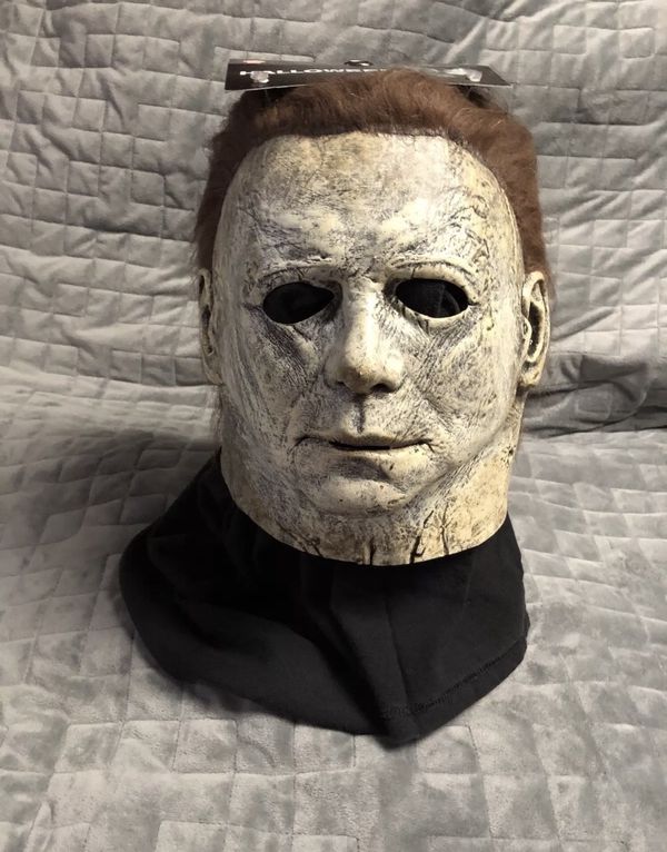 Halloween 2018 Michael Myers Mask!!! Made by Trick or Treat Studios for ...