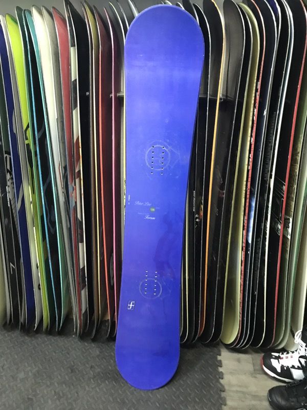 Forum Peter Line 158 pro-model snowboard for Sale in Las Vegas, NV ...