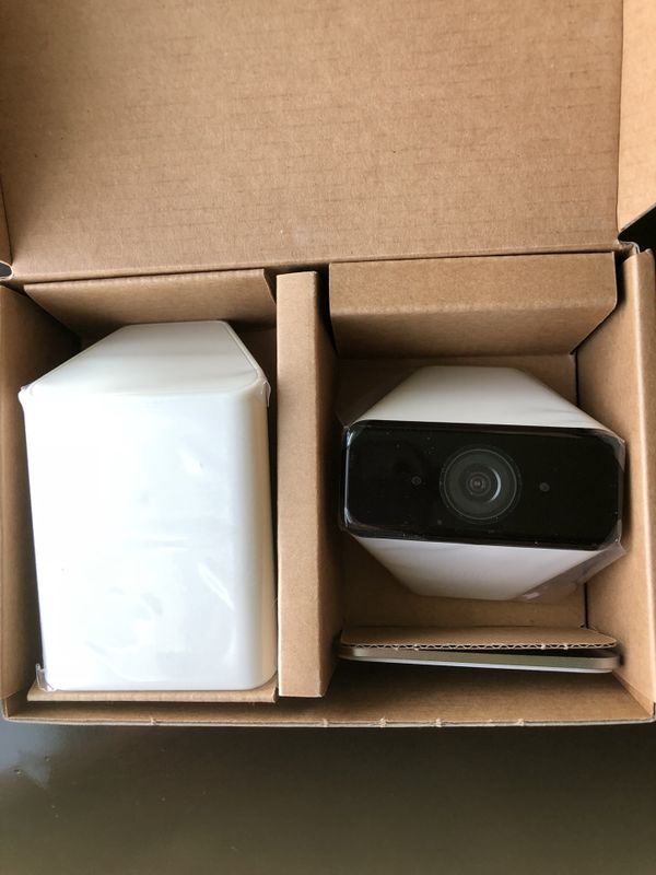 XFINITY Home Security Camera Comcast indoor/outdoor XHC1SE for Sale in