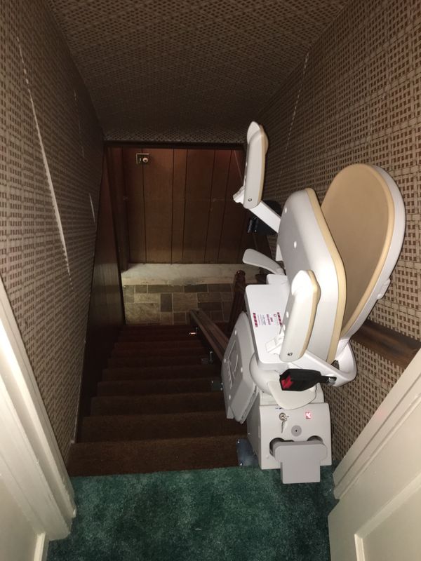 acorn stairlifts phone number
