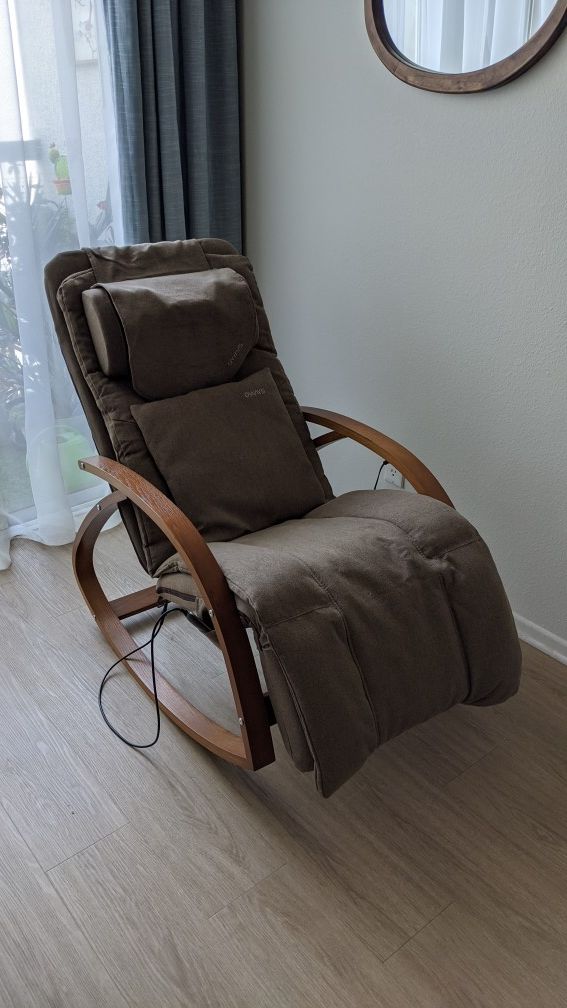 Massage chair for Sale in Los Angeles, CA - OfferUp