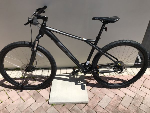 mens gt avalanche mountain bike