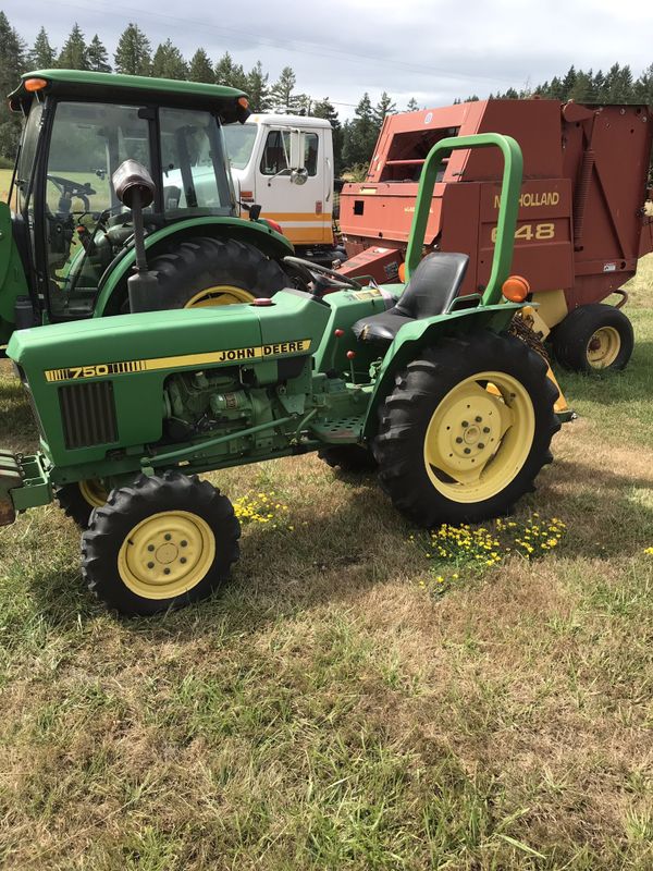 John Deere 760 tractor for Sale in Rochester, WA - OfferUp