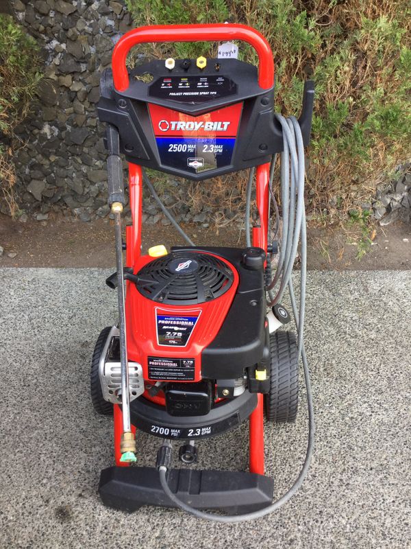 Troy Bilt 2,700 Max PSI Gas Powered Pressure Washer for Sale in Auburn ...