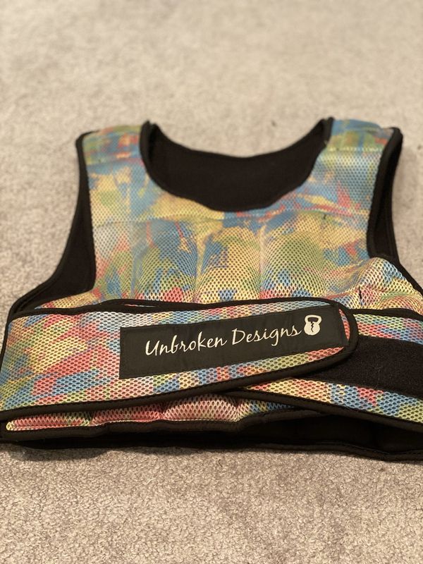 Unbroken Designs 20 pound weight vest for Sale in Los Angeles, CA - OfferUp
