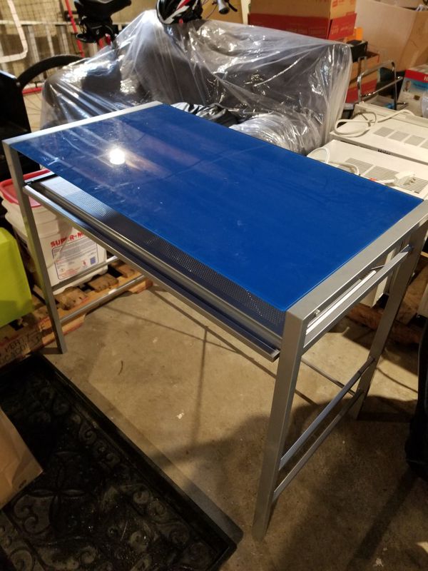 Mainstays Glass Top Desk Cash Pick Up Only For Sale In