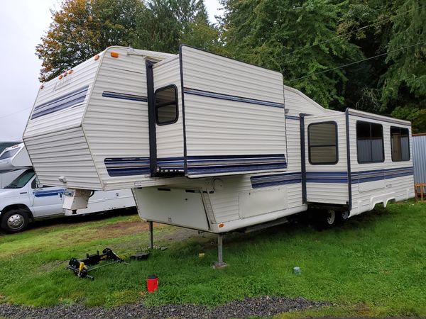 1994 AUTOMATE 5TH WHEEL for Sale in Lacey, WA - OfferUp