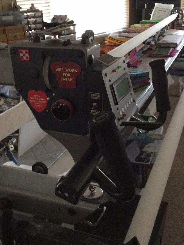 Gammill Classic Longarm Quilting Machine with stitch Regulator for Sale