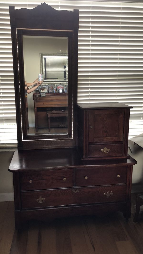 Antique dresser with hat box mirror for Sale in Clermont, FL OfferUp
