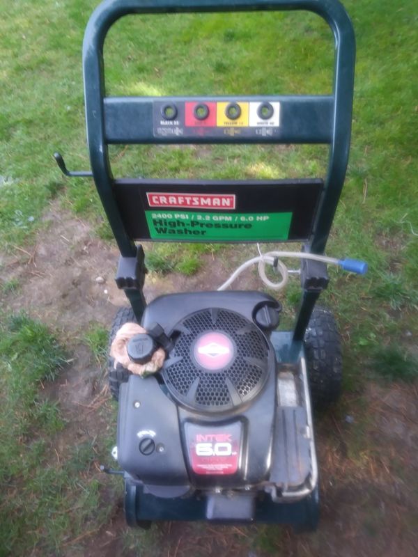 Craftsman 2400 psi 6.0 hp High pressure washer for Sale in Auburn, WA