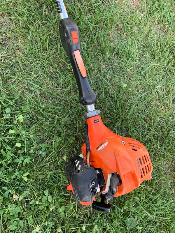 Echo srm 225 commercial weed wacker eater for Sale in Chicago Heights
