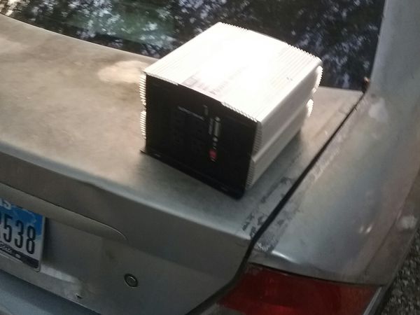 CEN-TECH 3000-6000 WATT POWER INVERTER for Sale in Alvin, TX - OfferUp
