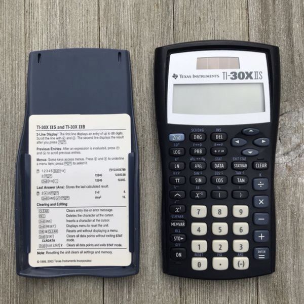 Texas Instruments TI30X IIS Scientific Calculator for Sale in Gardena, CA OfferUp