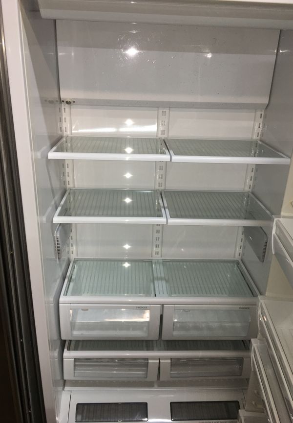 Viking Professional 36” Built In Fridge for Sale in San Diego, CA OfferUp