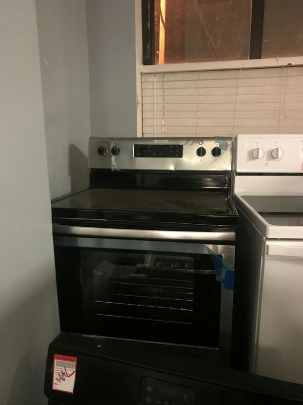 Brand new scratch and dent electric range for Sale in Cleveland, OH OfferUp