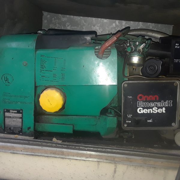 Onan Emerald 1/4000 watt/RV Generator for Sale in Stockton, CA