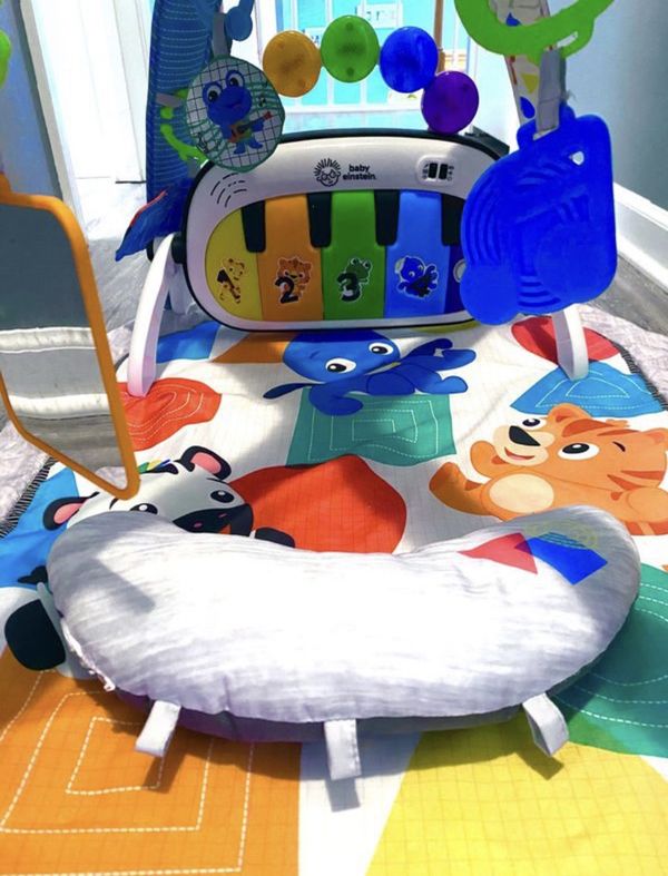 Baby Einstein 4in1 Kickin’ Tunes Music Activity Gym Play Mat for Sale in Kansas City, MO OfferUp