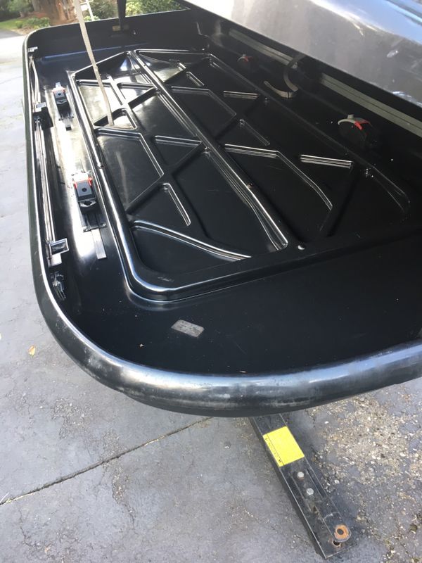 thule cargo box evolution