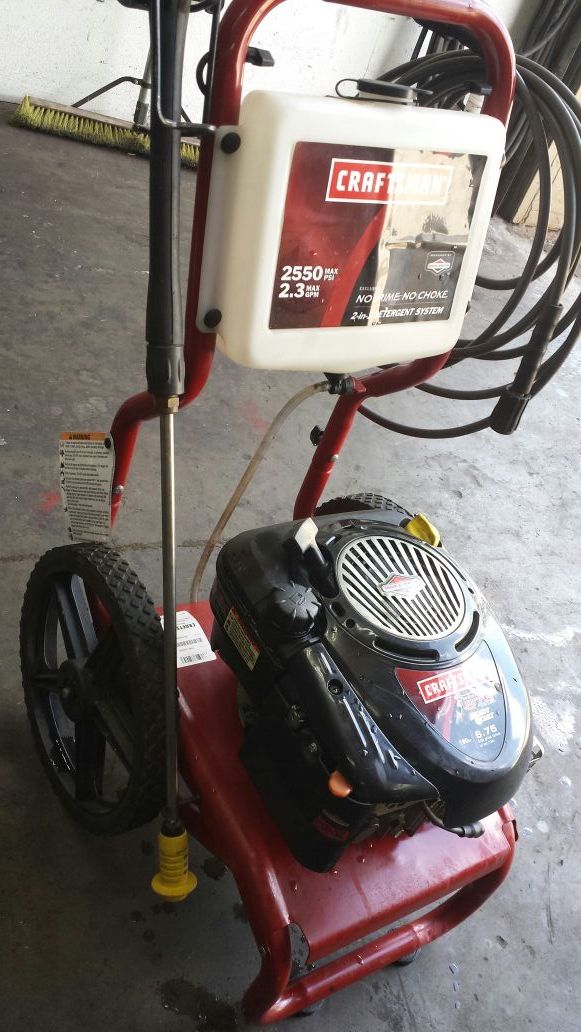 Pressure washer Craftsman 2550 psi for Sale in Longwood, FL - OfferUp