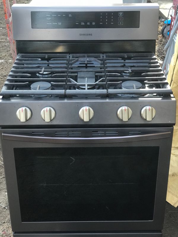 Samsung stove gas 5 burner for Sale in Sewell, NJ OfferUp