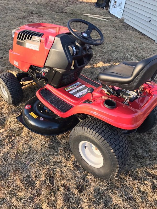 huskee lt4200 riding mower