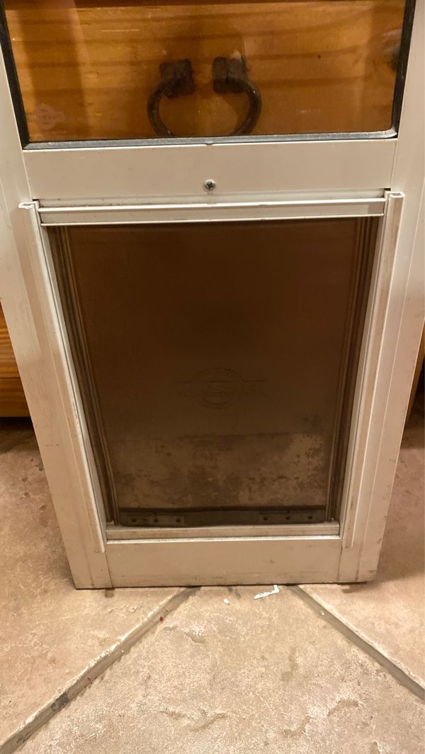 Petsmart medium dog sliding door insert for Sale in San Jose, CA OfferUp