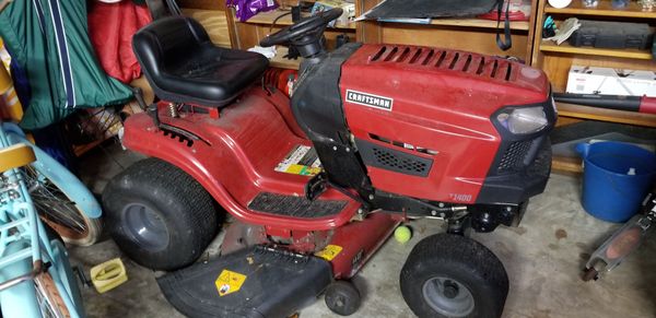 Craftsman Riding Lawn Mower 42" deck for Sale in Winter Springs, FL