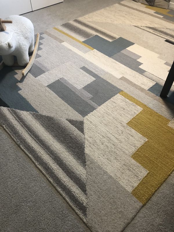 Target Project 62 Abstract Tufted Damask Gray rug 7 x10 for Sale in Monroe, WA OfferUp