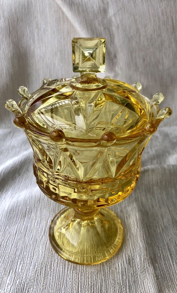 Fostoria Windsor yellow crown candy dish with lid for Sale in Spokane