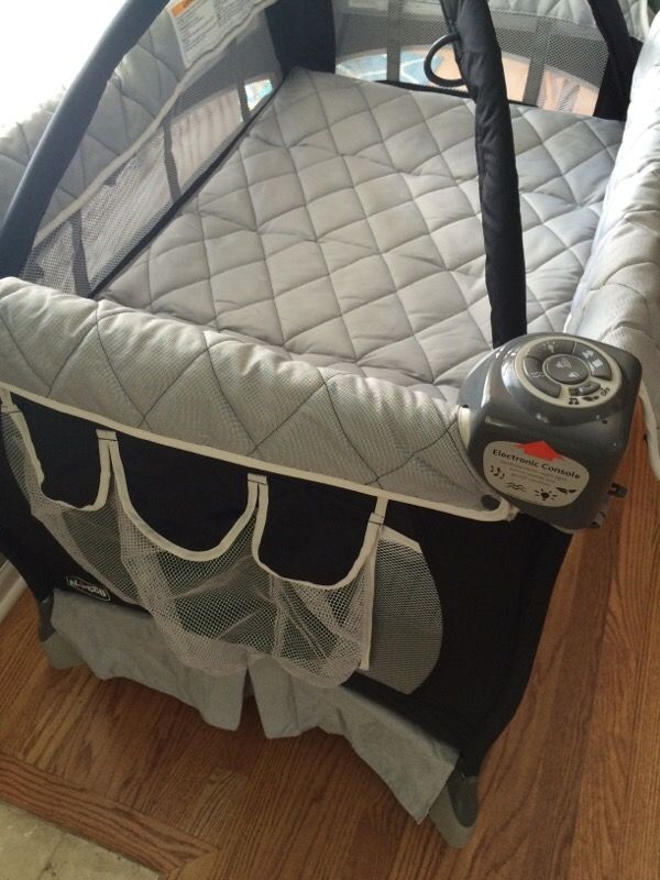 Chicco packnplay for Sale in Lockport, IL OfferUp